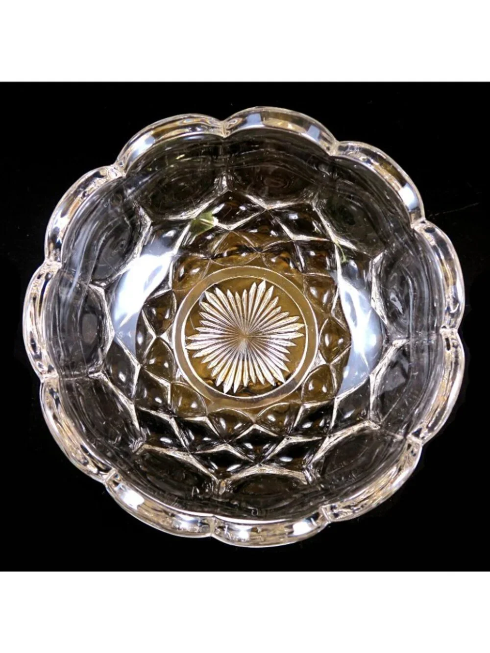 Sunburst & Diamond Scalloped Rim Heavy Glass Serving Bowl Vintage Glassware